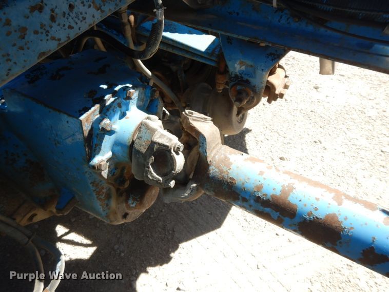 image for item HP9675 1996 Peterbilt 377  semi truck