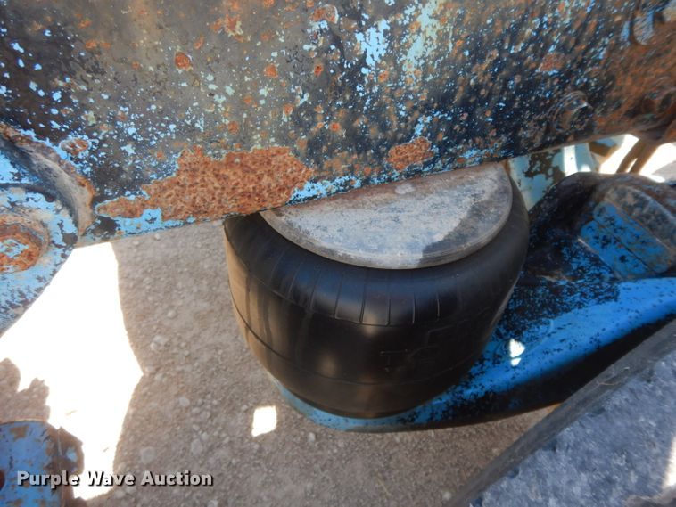 image for item HP9675 1996 Peterbilt 377  semi truck