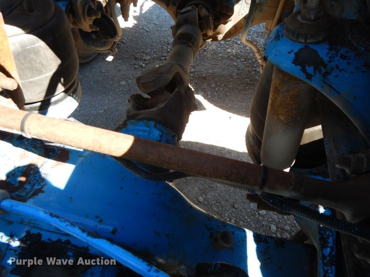 image for item HP9675 1996 Peterbilt 377  semi truck