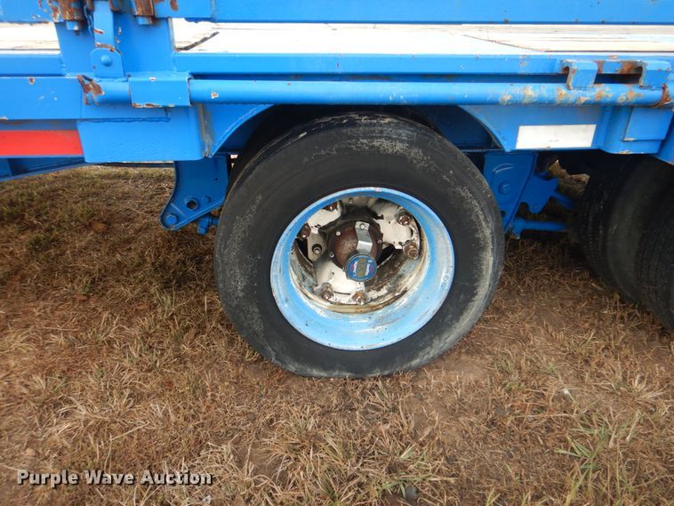 image for item HT9440 1997 McCord SD748/96  drop deck trailer