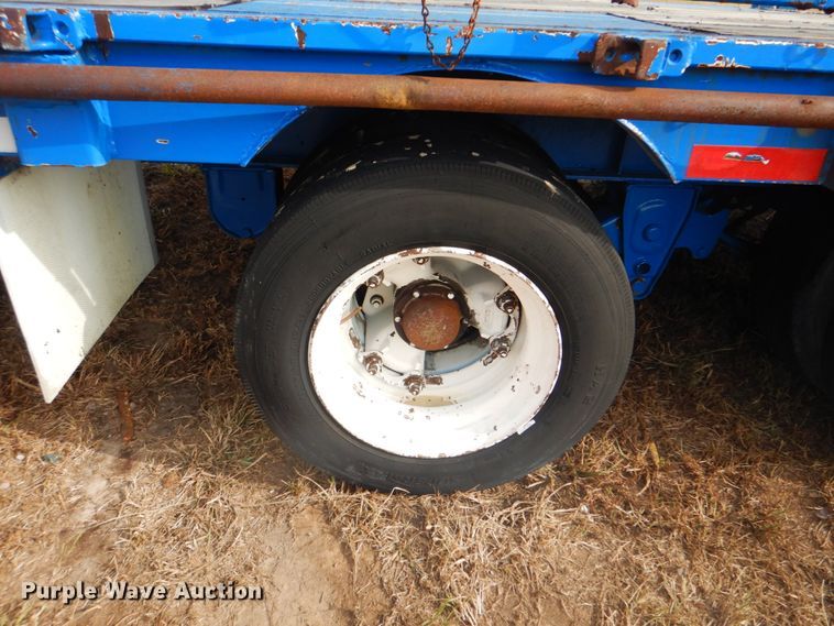 image for item HT9440 1997 McCord SD748/96  drop deck trailer