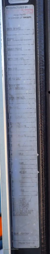 image for item IN9692 2006 Kenworth T600  semi truck