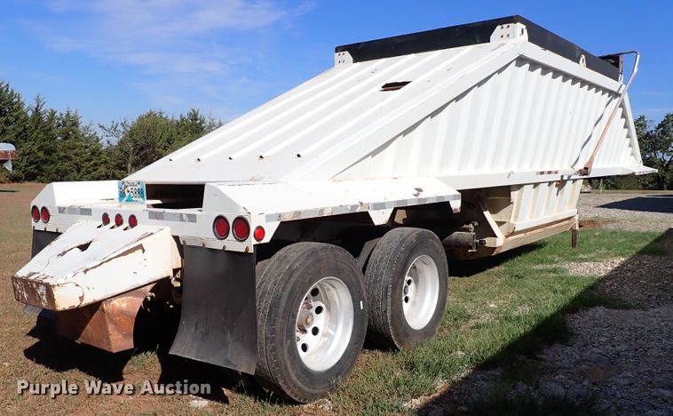 image for item IN9694 2012 CTS BDT-40  bottom dump trailer