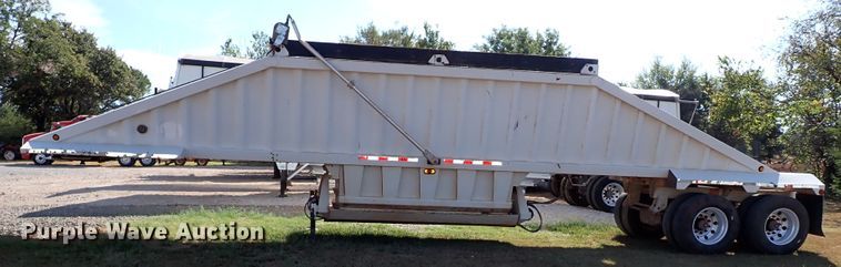 image for item IN9694 2012 CTS BDT-40  bottom dump trailer