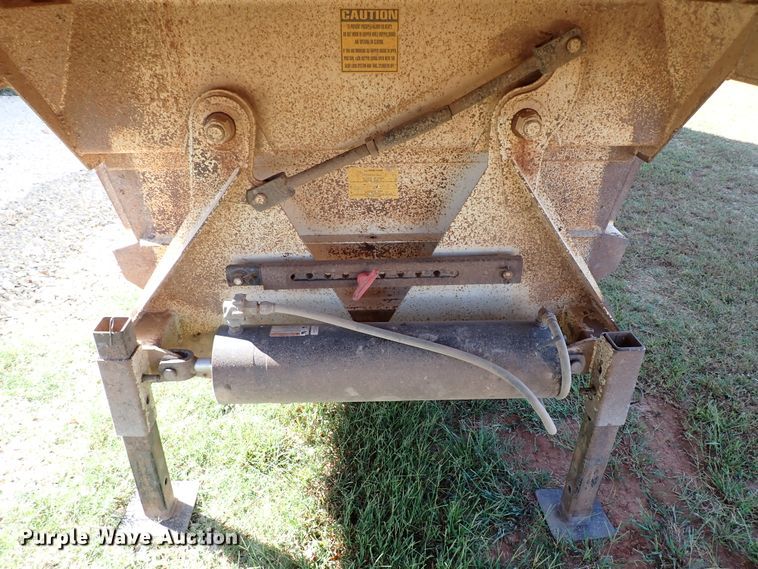 image for item IN9694 2012 CTS BDT-40  bottom dump trailer