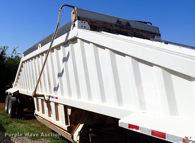 image for item IN9694 2012 CTS BDT-40  bottom dump trailer