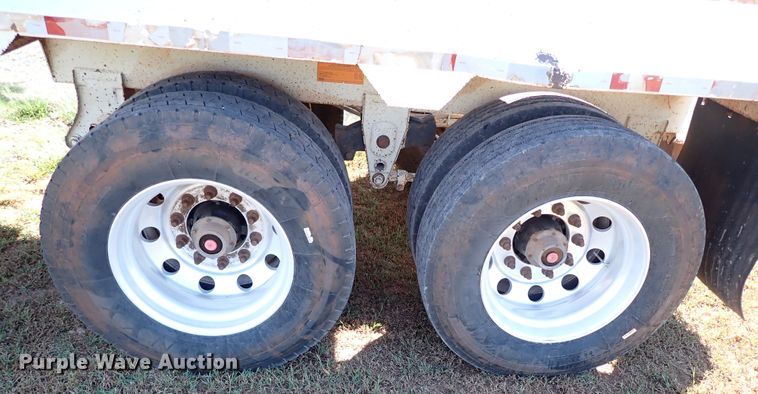image for item IN9694 2012 CTS BDT-40  bottom dump trailer