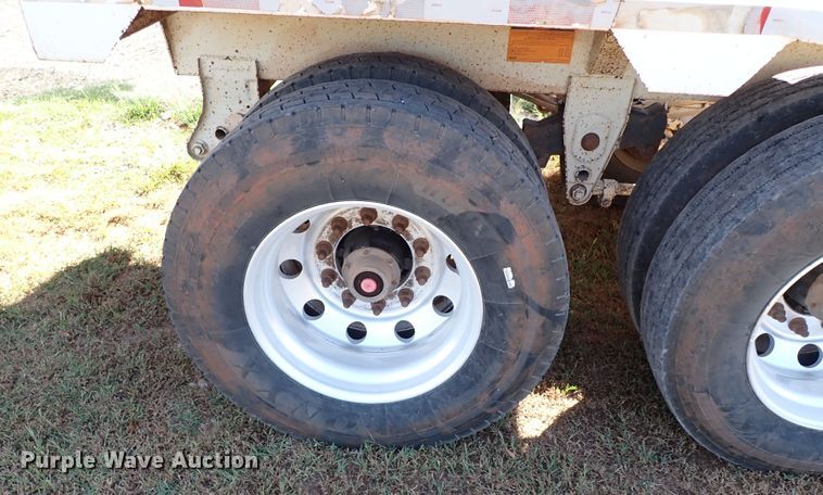 image for item IN9694 2012 CTS BDT-40  bottom dump trailer
