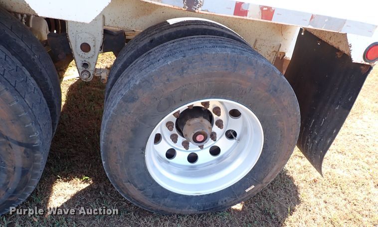 image for item IN9694 2012 CTS BDT-40  bottom dump trailer