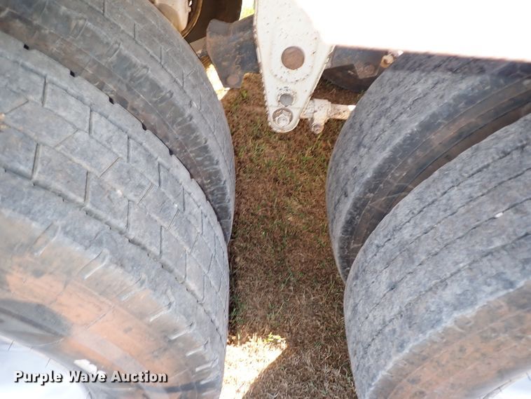 image for item IN9694 2012 CTS BDT-40  bottom dump trailer