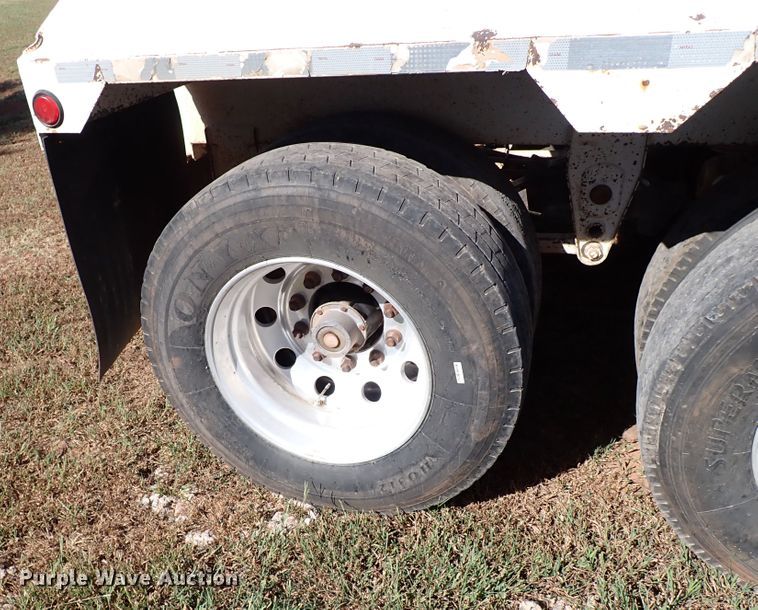 image for item IN9694 2012 CTS BDT-40  bottom dump trailer