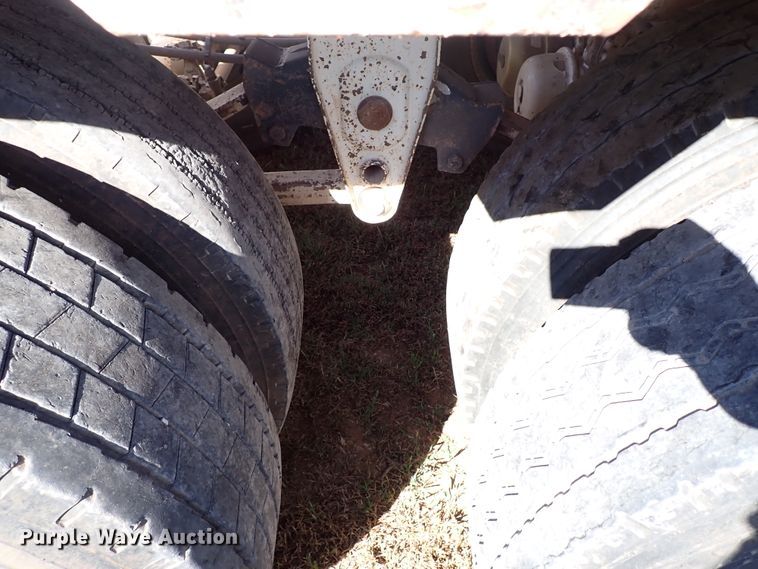 image for item IN9694 2012 CTS BDT-40  bottom dump trailer