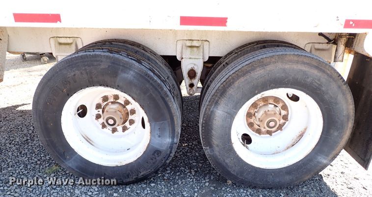 image for item IN9698 2011 Galyean 130BBL  vacuum trailer