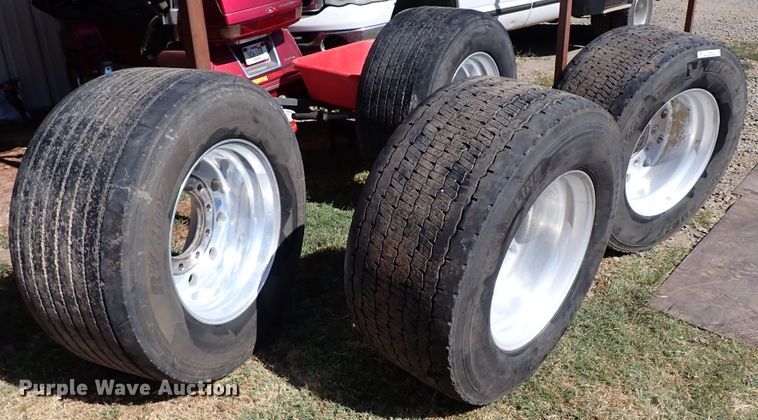 image for item IN9699 (4) 445/50R22.5 tires and wheels