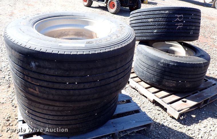 image for item IN9700 (4) 445/50R22.5 tires and wheels