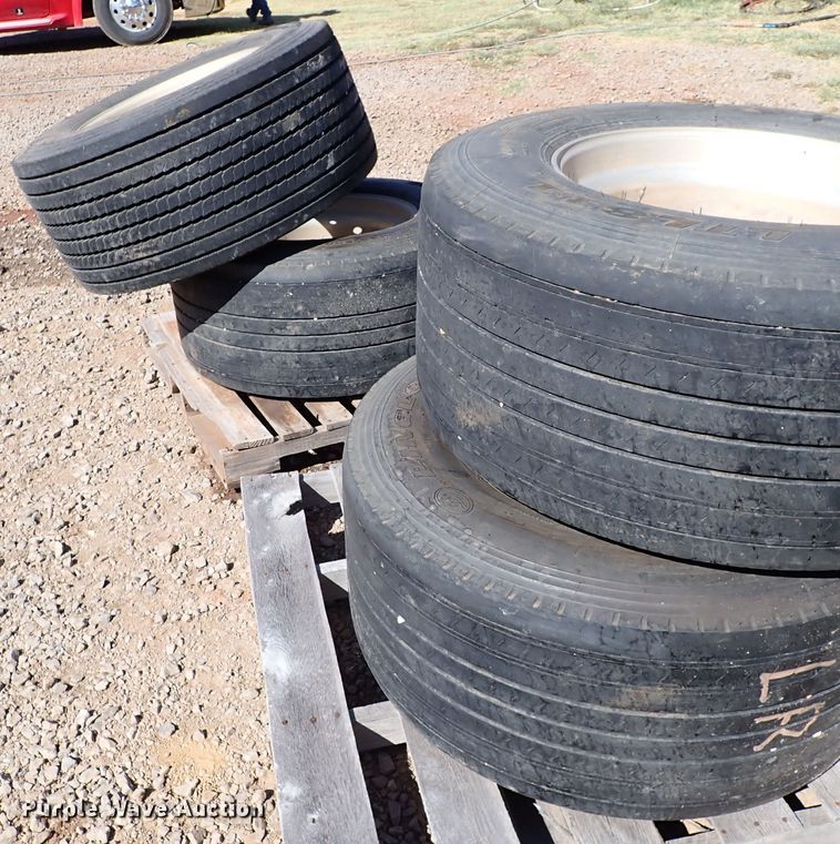 image for item IN9700 (4) 445/50R22.5 tires and wheels