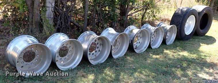 image for item IN9701 Tires and wheels