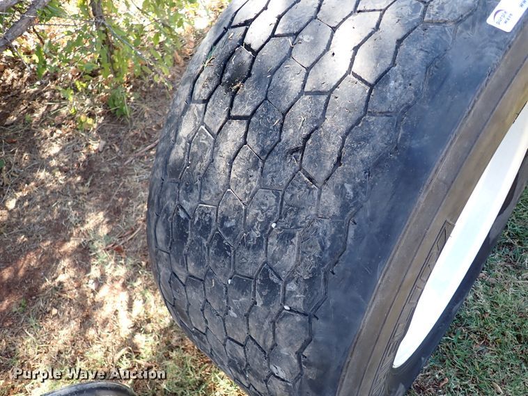 image for item IN9701 Tires and wheels