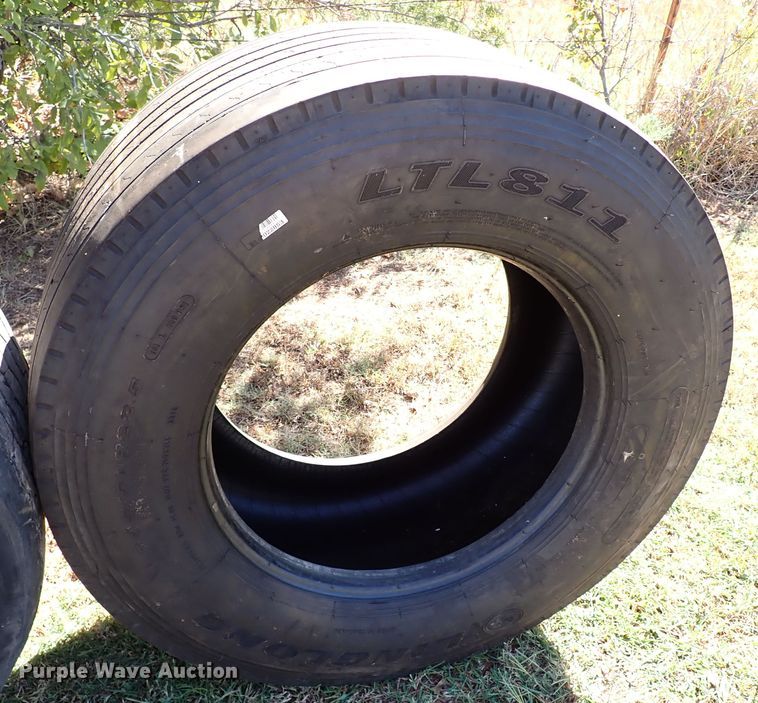 image for item IN9701 Tires and wheels