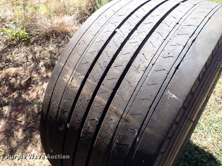 image for item IN9701 Tires and wheels