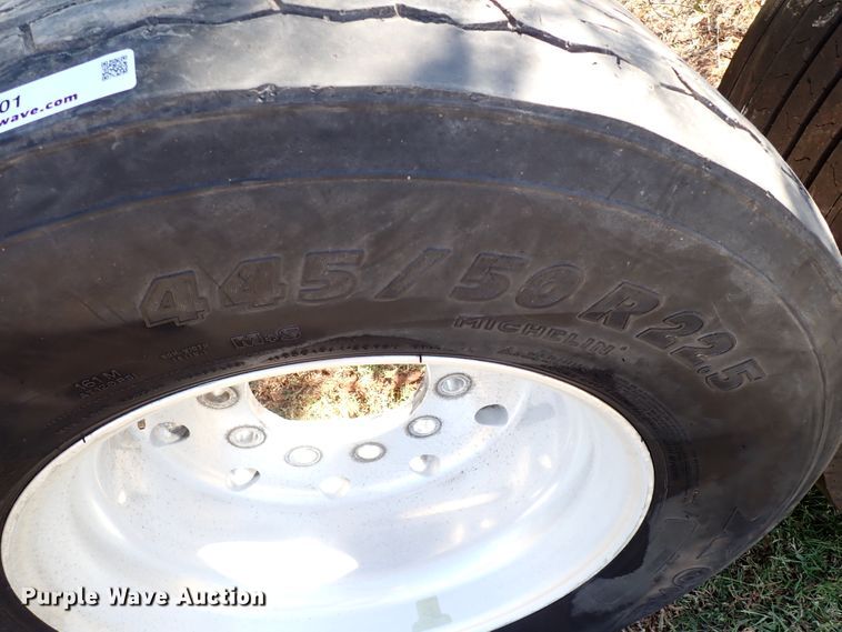 image for item IN9701 Tires and wheels