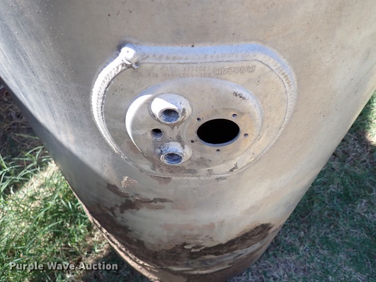 image for item IN9705 (2) Kenworth aluminum fuel tanks