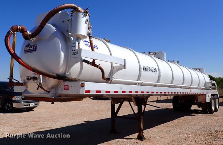 image for item IN9725 2013 Mac LTT Inc  tank trailer