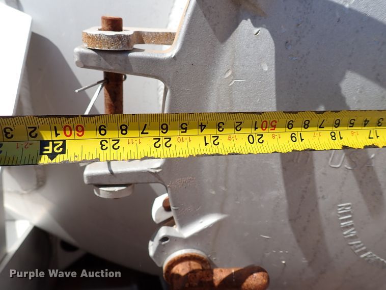 image for item IN9725 2013 Mac LTT Inc  tank trailer