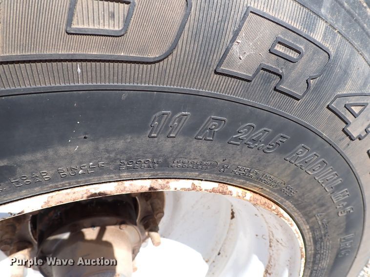 image for item IN9725 2013 Mac LTT Inc  tank trailer