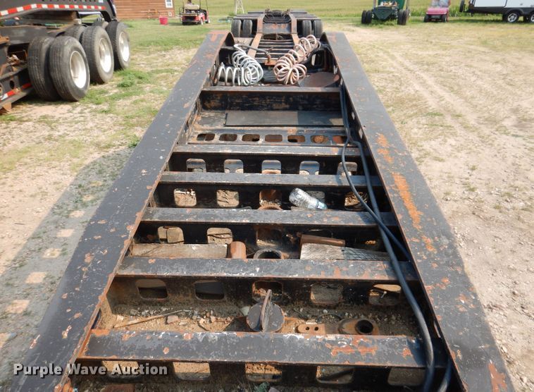 image for item IN9772 1989 Siebert 60T3A  lowboy equipment trailer
