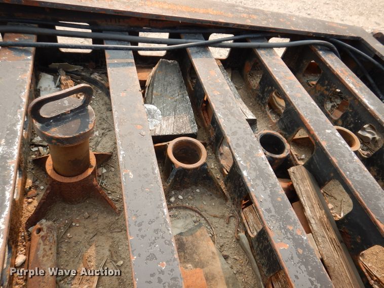 image for item IN9772 1989 Siebert 60T3A  lowboy equipment trailer