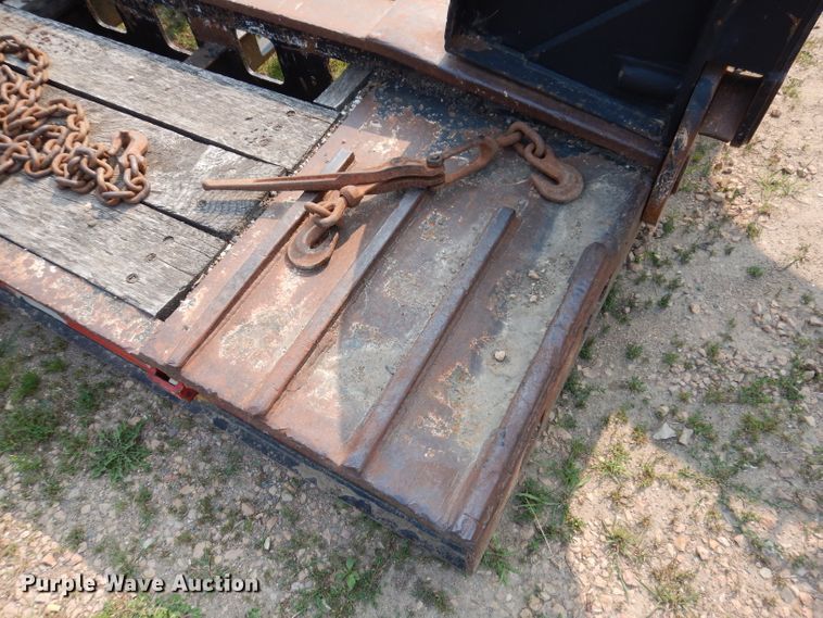 image for item IN9772 1989 Siebert 60T3A  lowboy equipment trailer