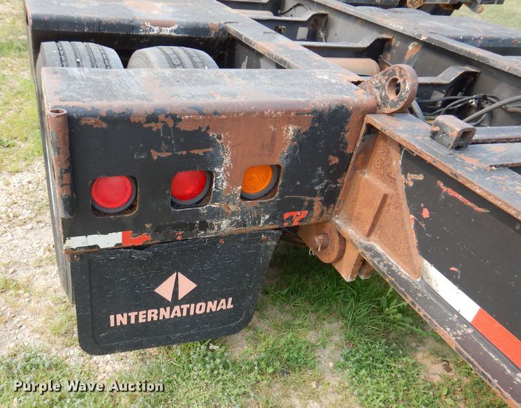 image for item IN9772 1989 Siebert 60T3A  lowboy equipment trailer