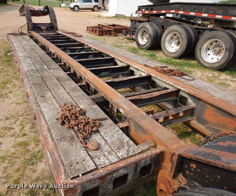 image for item IN9772 1989 Siebert 60T3A  lowboy equipment trailer