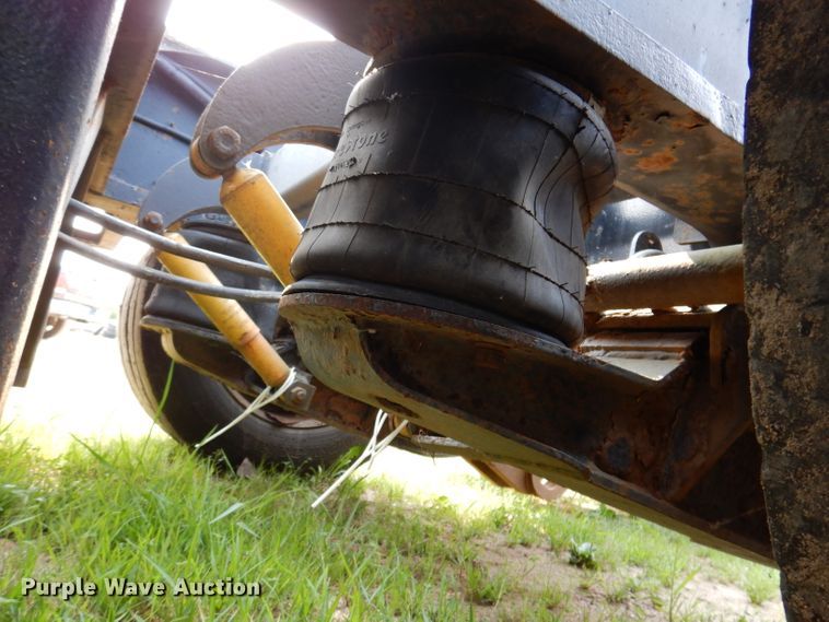 image for item IN9772 1989 Siebert 60T3A  lowboy equipment trailer