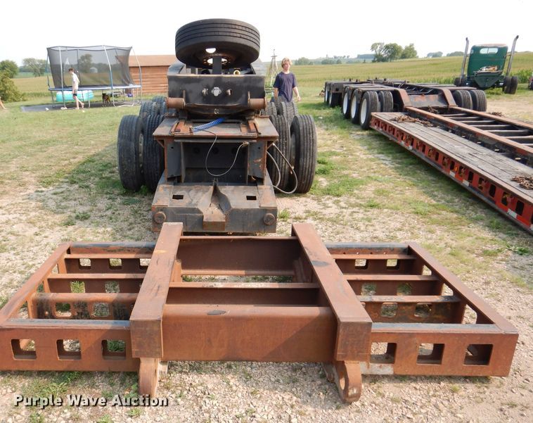image for item IN9772 1989 Siebert 60T3A  lowboy equipment trailer