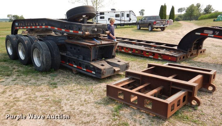 image for item IN9772 1989 Siebert 60T3A  lowboy equipment trailer