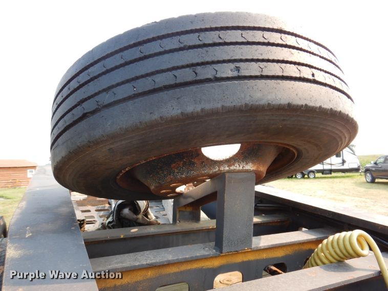 image for item IN9772 1989 Siebert 60T3A  lowboy equipment trailer