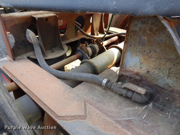 image for item IN9772 1989 Siebert 60T3A  lowboy equipment trailer