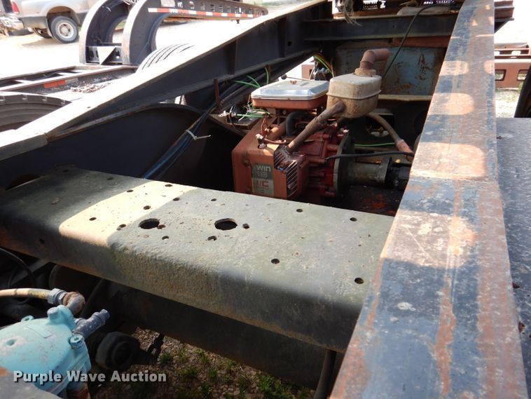 image for item IN9772 1989 Siebert 60T3A  lowboy equipment trailer