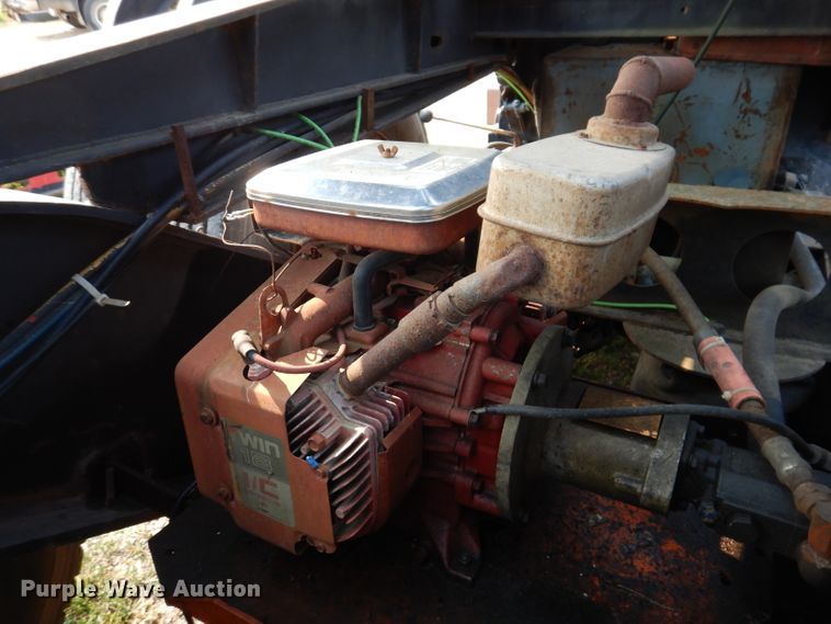 image for item IN9772 1989 Siebert 60T3A  lowboy equipment trailer