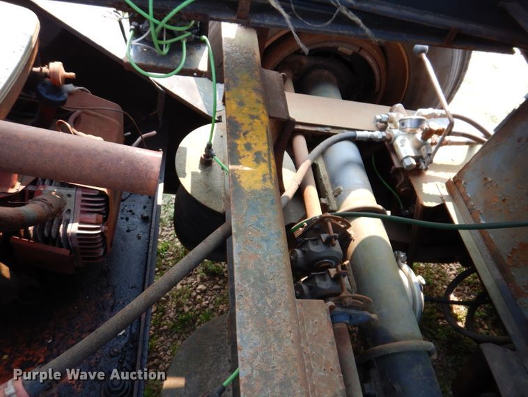 image for item IN9772 1989 Siebert 60T3A  lowboy equipment trailer