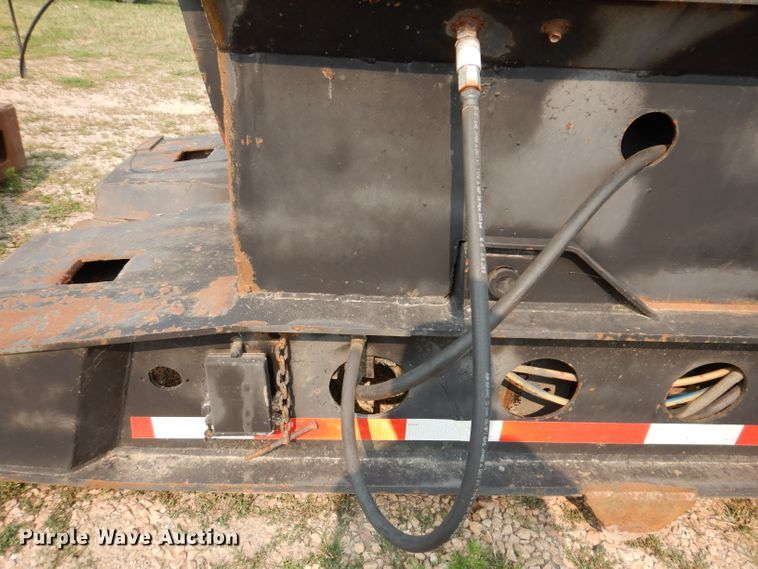 image for item IN9772 1989 Siebert 60T3A  lowboy equipment trailer