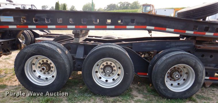 image for item IN9772 1989 Siebert 60T3A  lowboy equipment trailer