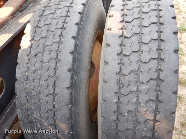 image for item IN9772 1989 Siebert 60T3A  lowboy equipment trailer