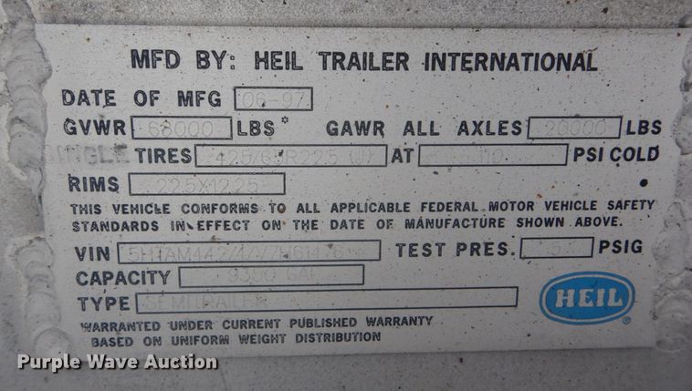 image for item JG9108 1997 Heil  tank trailer