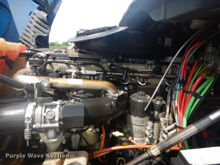 image for item JI9469 2012 Freightliner Cascadia 125  semi truck