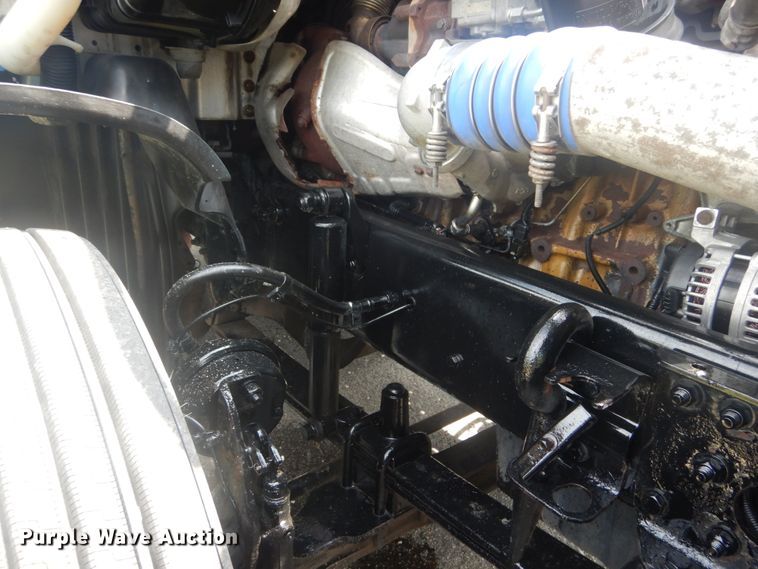 image for item JI9469 2012 Freightliner Cascadia 125  semi truck