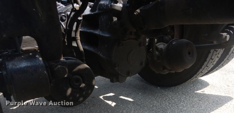 image for item JI9469 2012 Freightliner Cascadia 125  semi truck