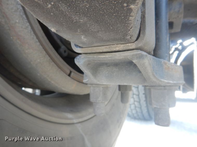 image for item JI9469 2012 Freightliner Cascadia 125  semi truck